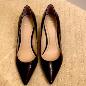 Marc Fisher Dark brown patent leather pumps